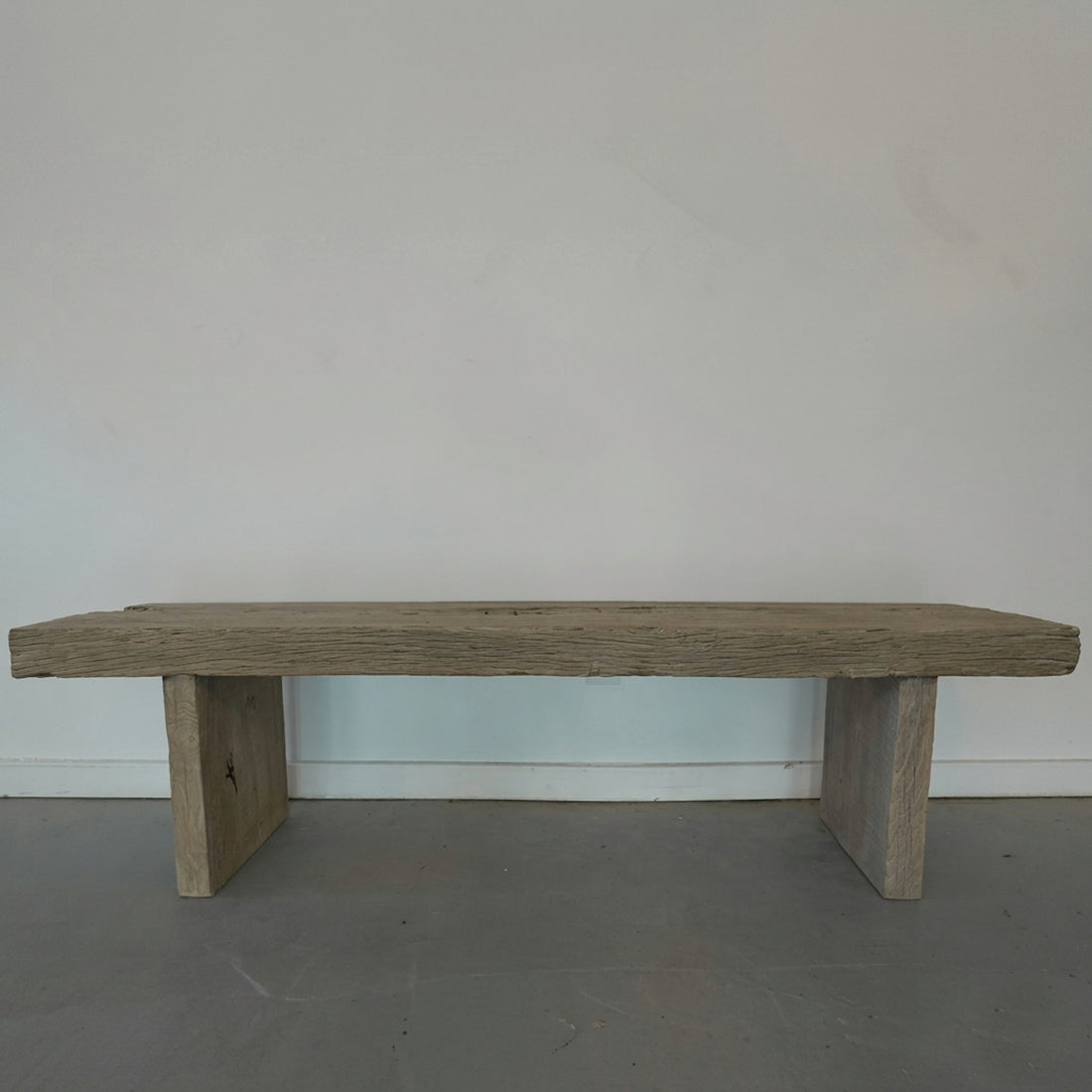 Elm Wood Bench
