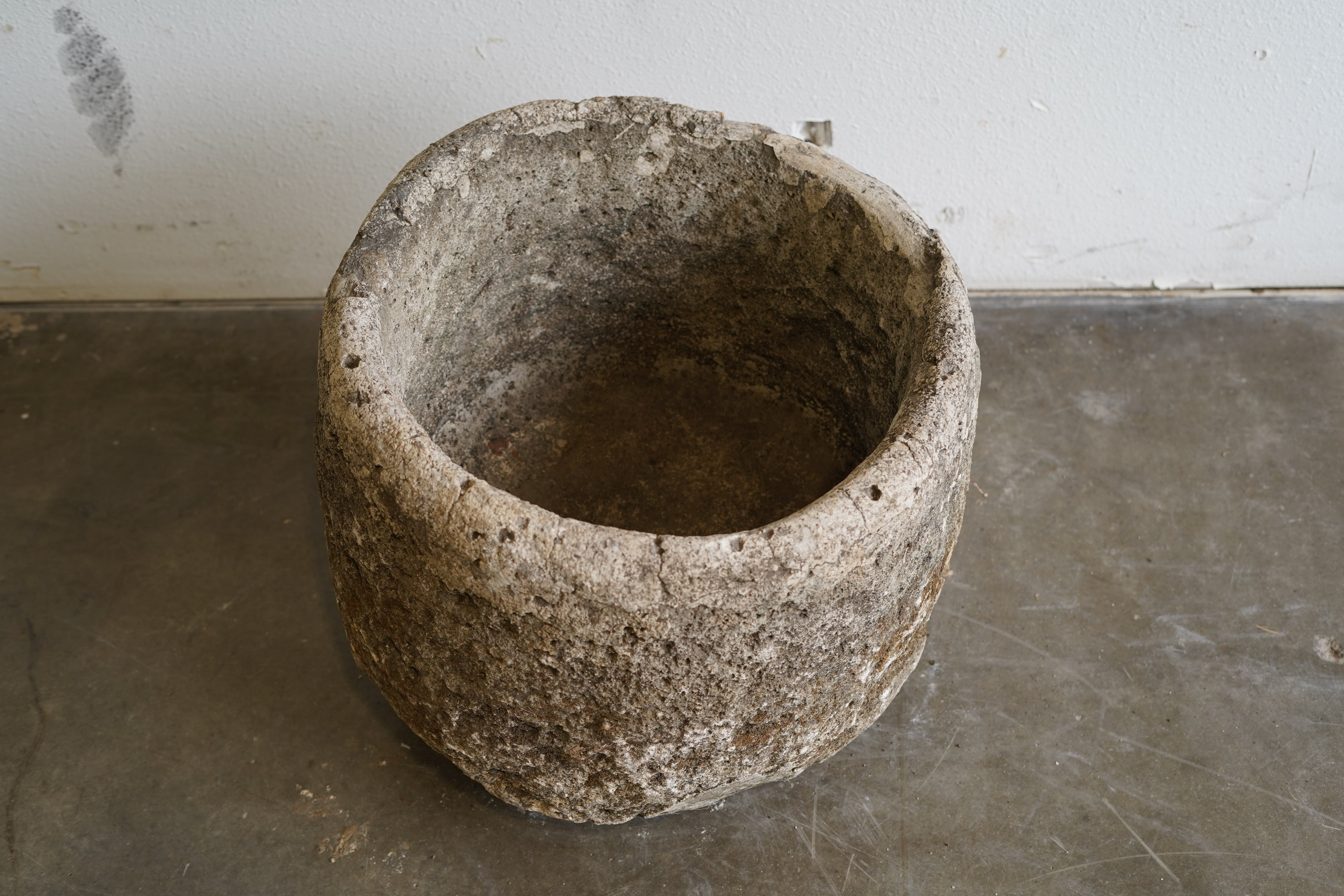 Vintage Round Authentic Hand-Carved Limestone Planter&nbsp;