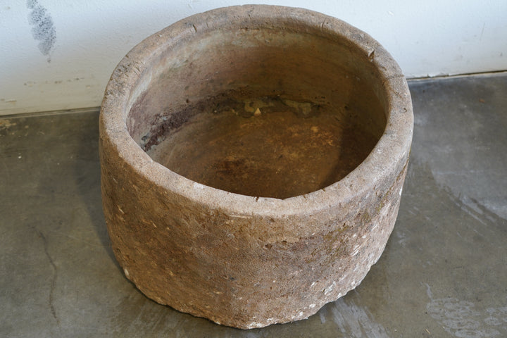 Top View of Vintage Round Limestone Planter

Dimension: 26" D x 15" H