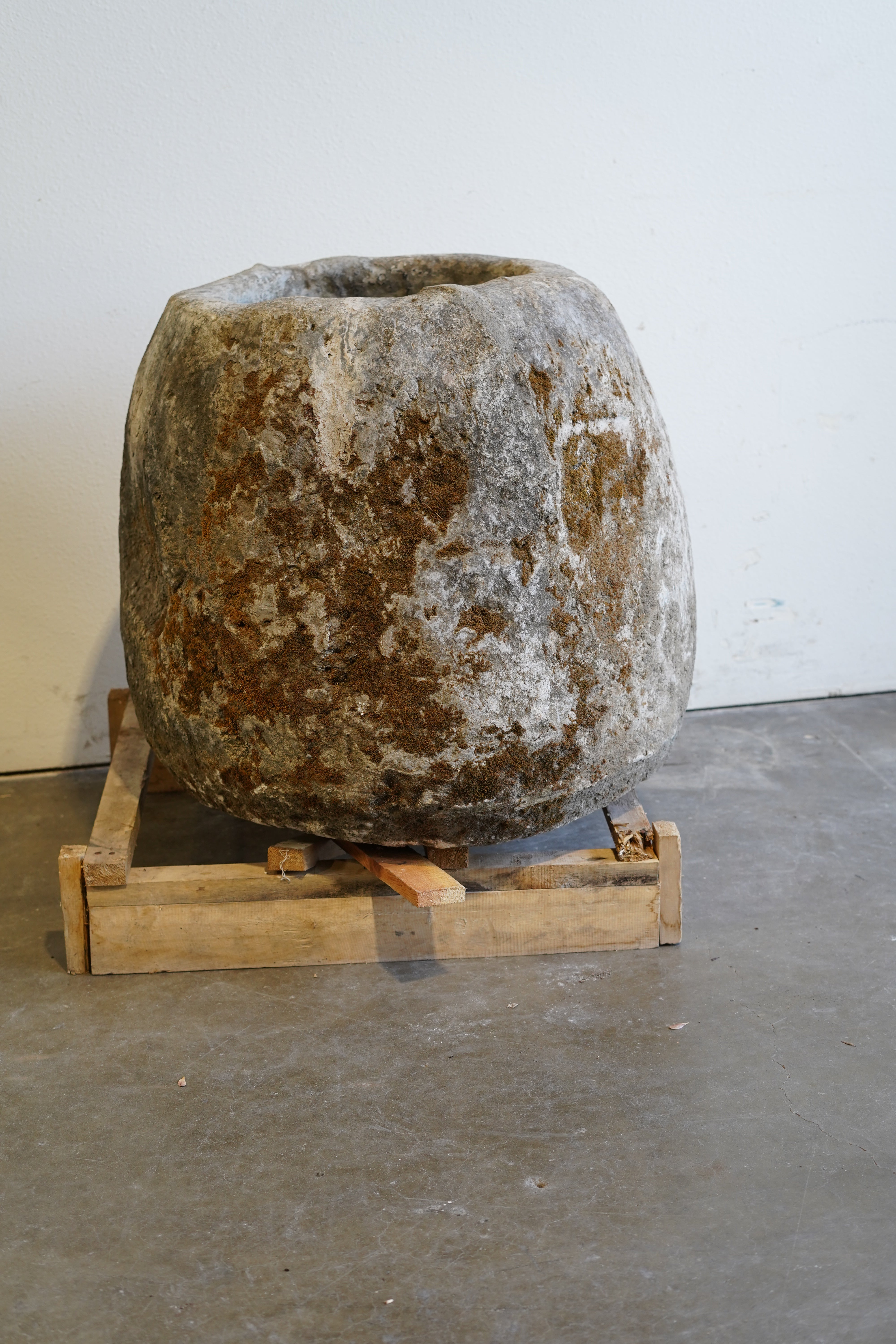 Antique Oblong Limestone Planter&nbsp;

26" W x 29" H