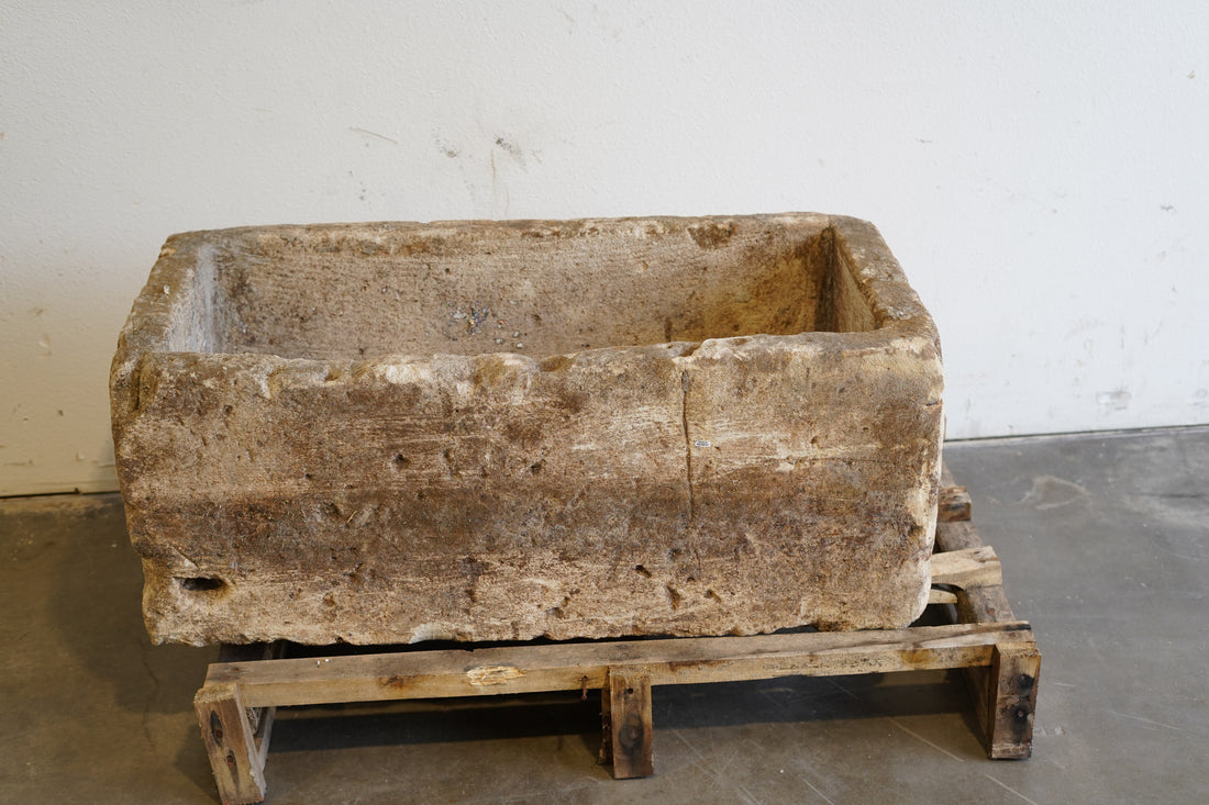 Vintage Limestone Trough

Hand-carved, authentic limestone trough

40" L x 20" W x 16" H