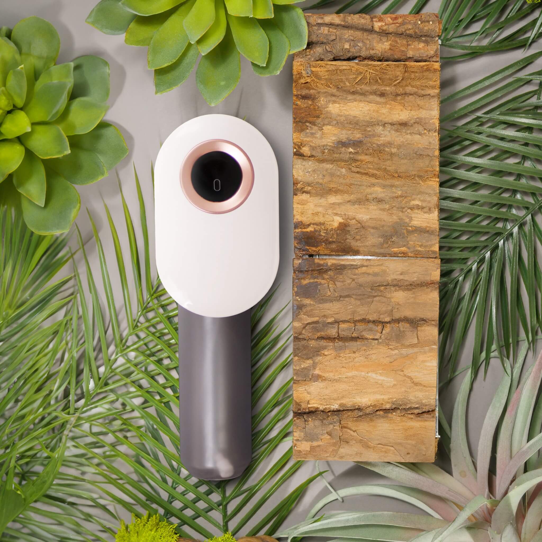 Hotel Scent Machine Plug-in - Trouvaille Imports