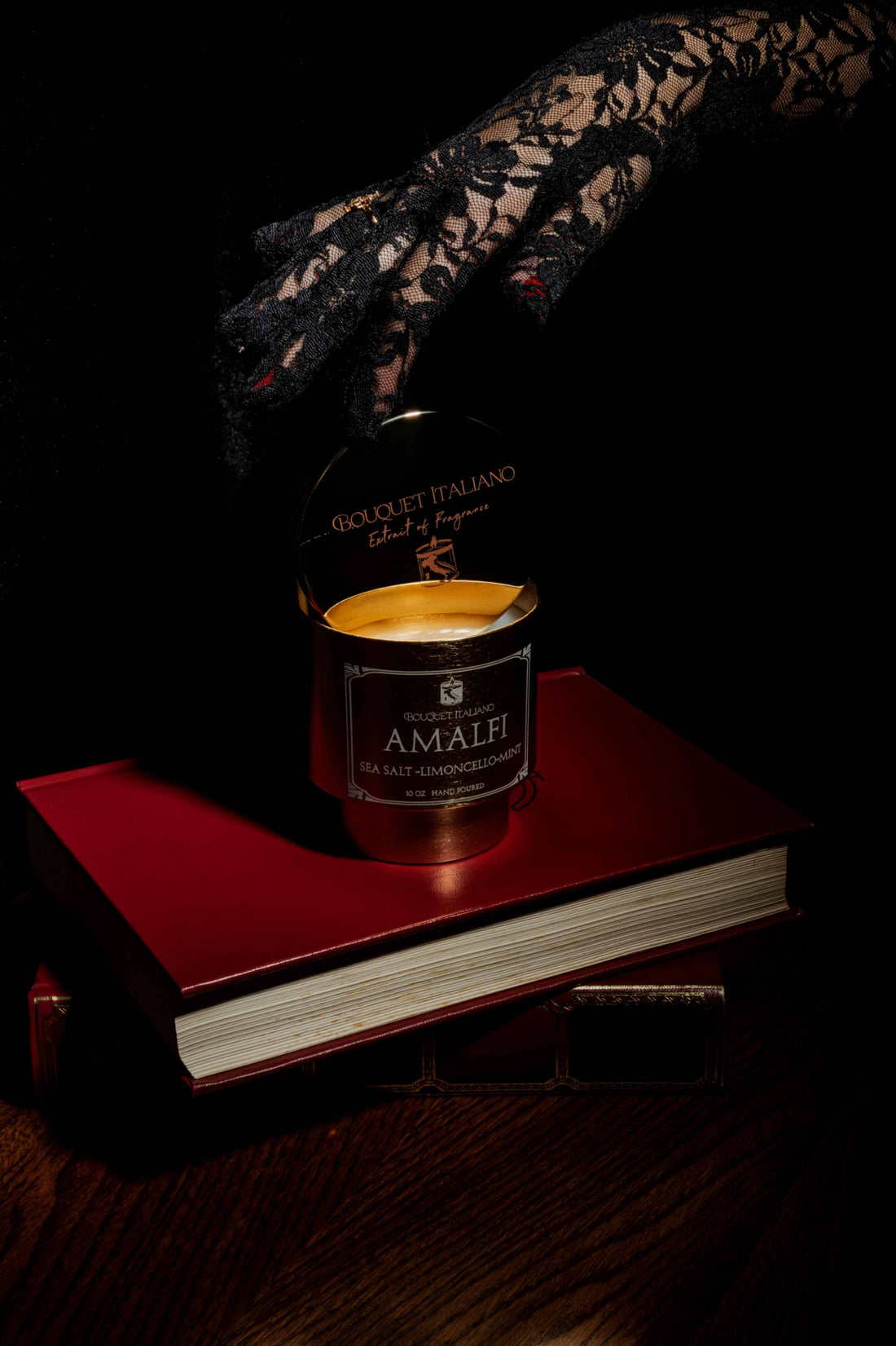 Amalfi Luxury Scented Candle – Italian Coastal Inspired - Trouvaille Imports