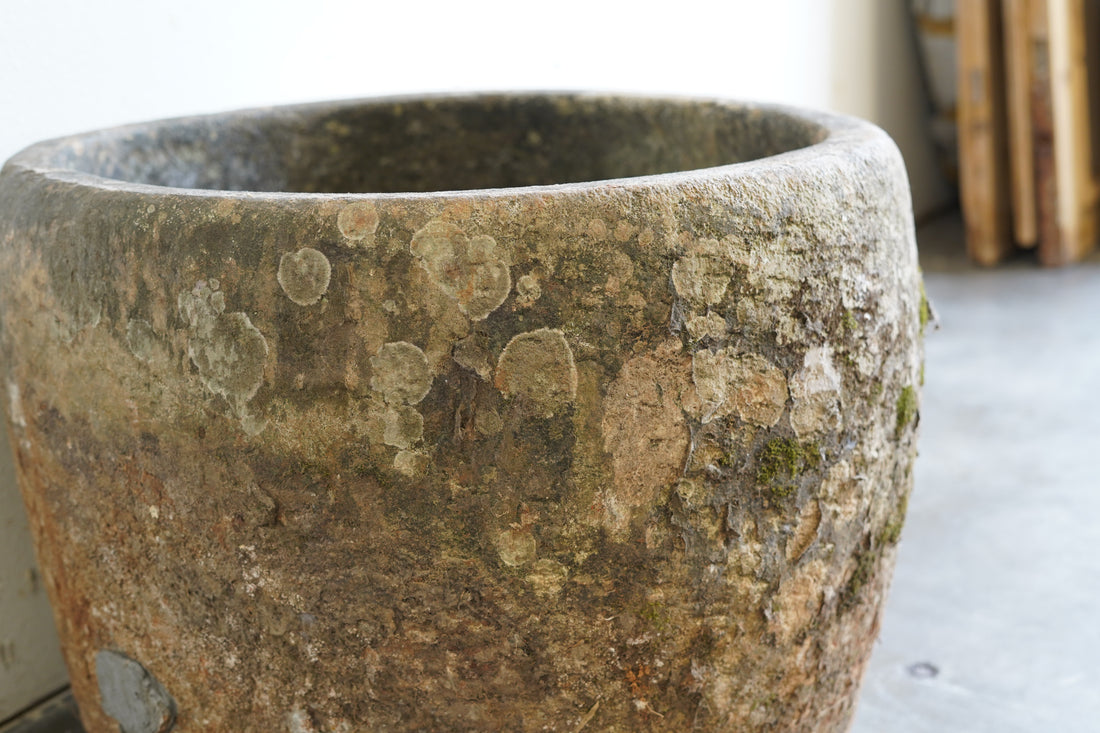 Close up of Round Vintage, Hand-Carved Limestone Planter with beautiful natural aging and patina.&nbsp;

Dimensions: 24" D x 20" H
