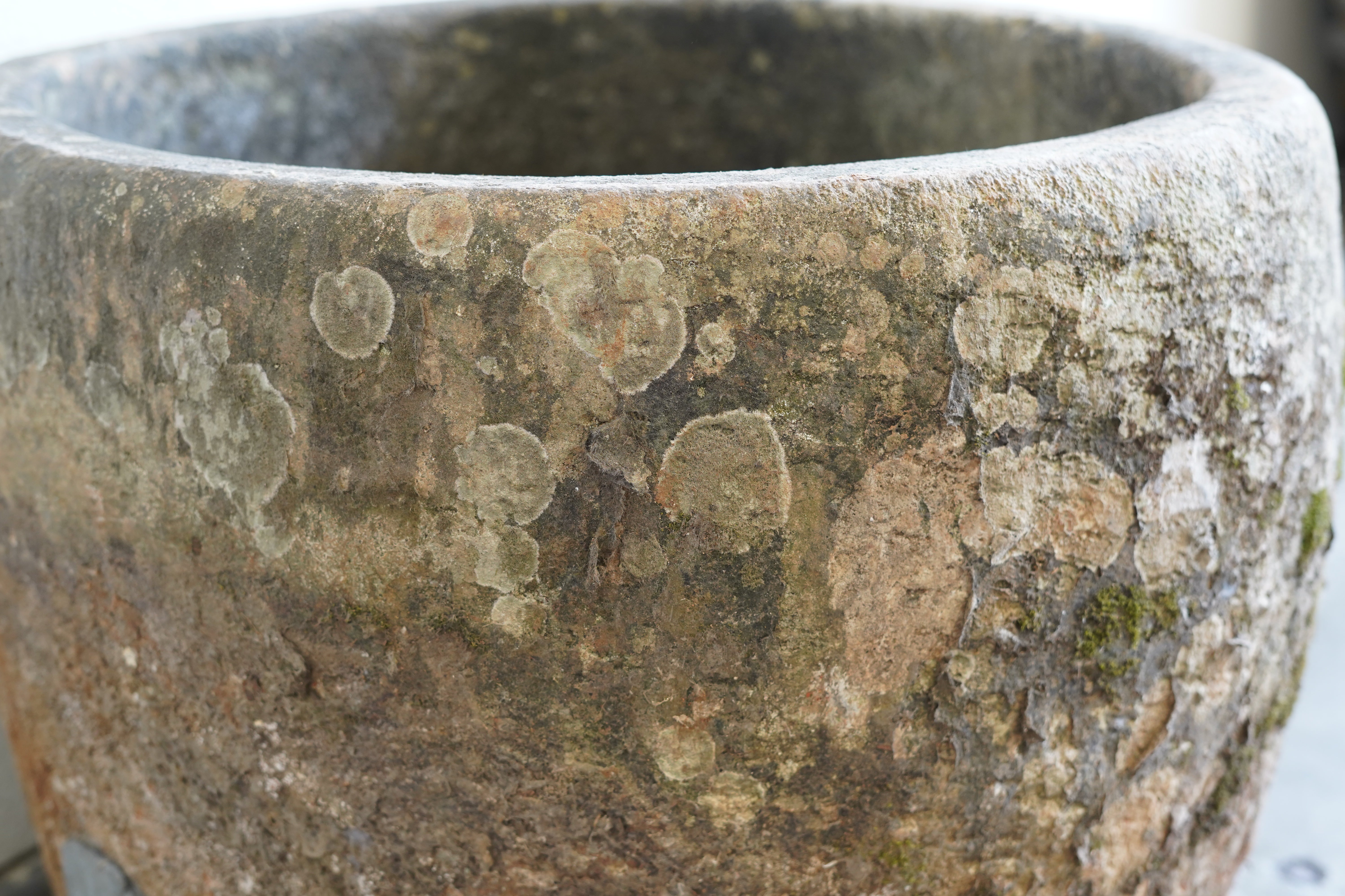 Close up of Round Vintage, Hand-Carved Limestone Planter with beautiful natural aging and patina.&nbsp;

Dimensions: 24" D x 20" H
