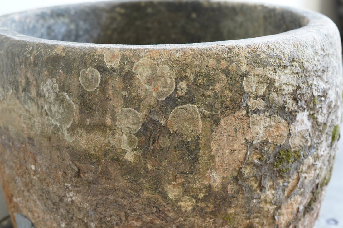 Close up of Round Vintage, Hand-Carved Limestone Planter with beautiful natural aging and patina.&nbsp;

Dimensions: 24" D x 20" H
